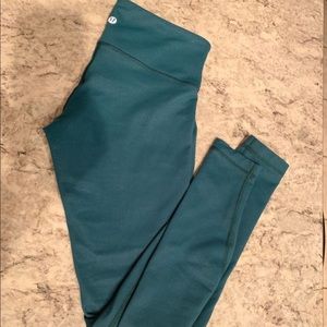 Teal lululemon leggings 🍋🍋🍋